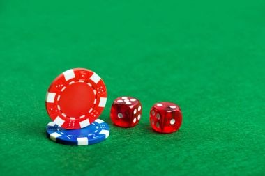 ayuslot mobile app showing live dealer table on Android device